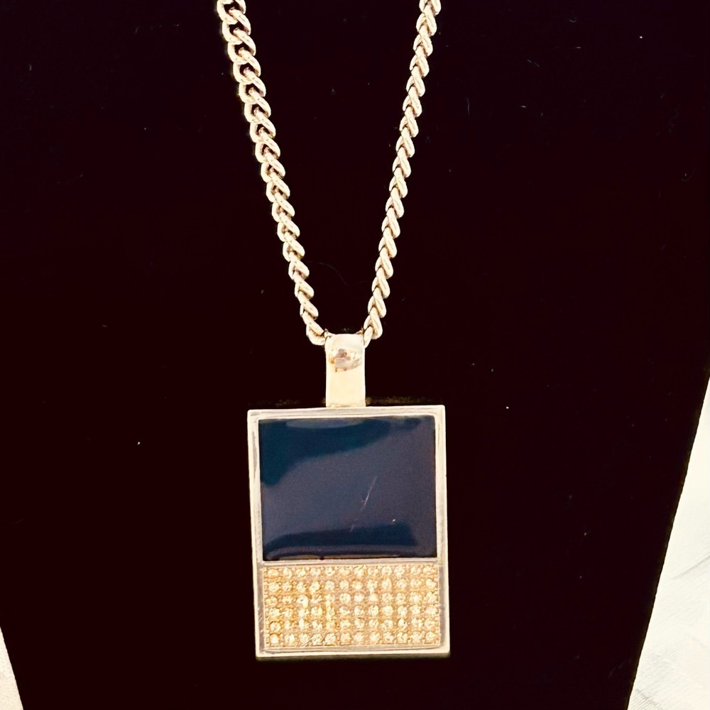Ann Taylor Dark Blue(Navy) Silver Pendant. Never Worn.